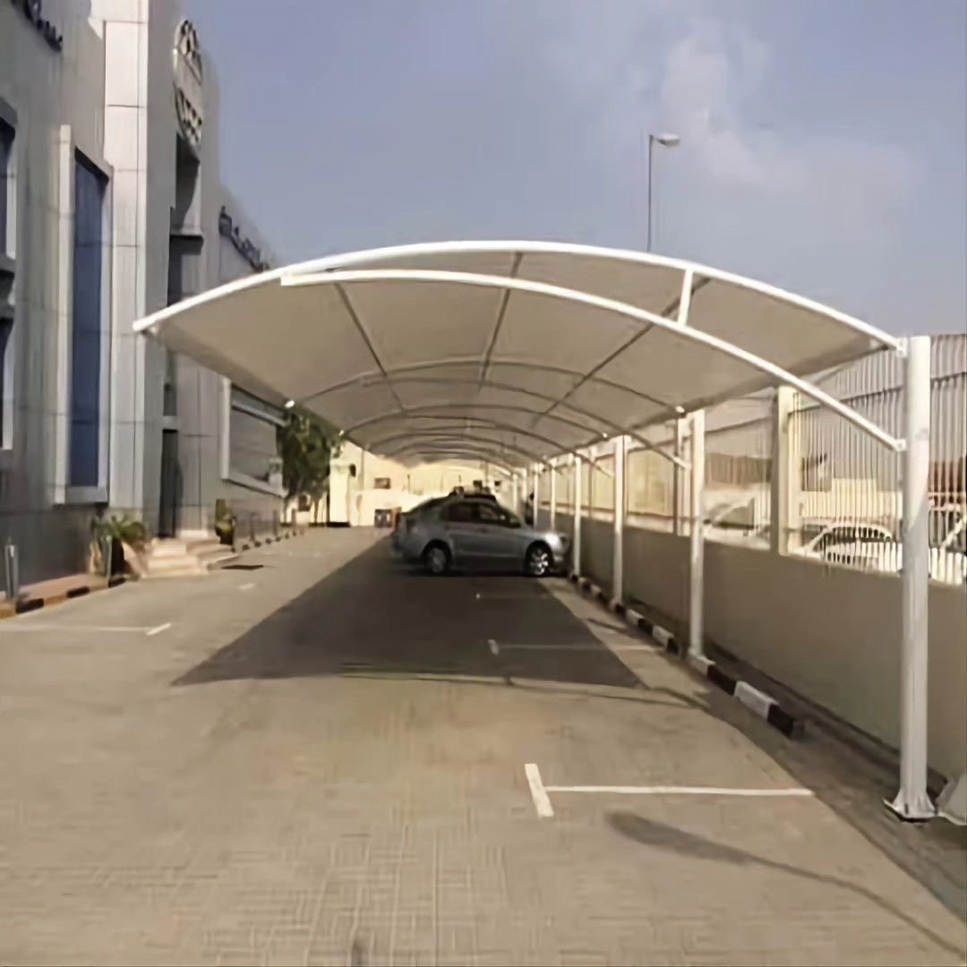 تساعد مظلات السيارات على حماية المركبات من أشعة الشمس والعوامل الجوية، كما يمكن أن تضيف مظهرًا مرتبًا إلى مواقف المنازل والفلل والمنشآت…